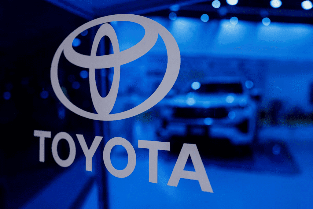 toyota logo