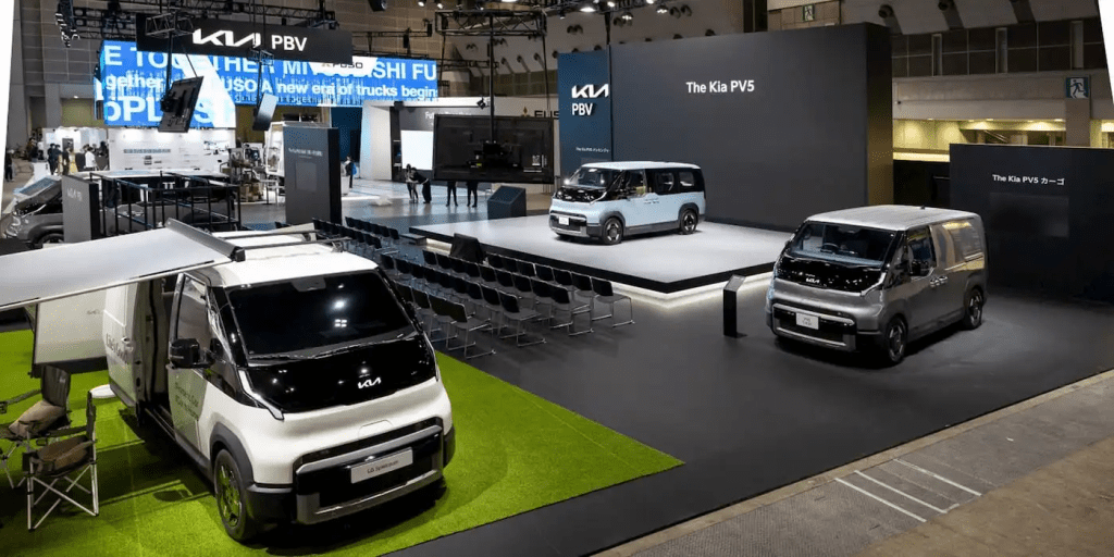 起亚电动厢式车 PV5