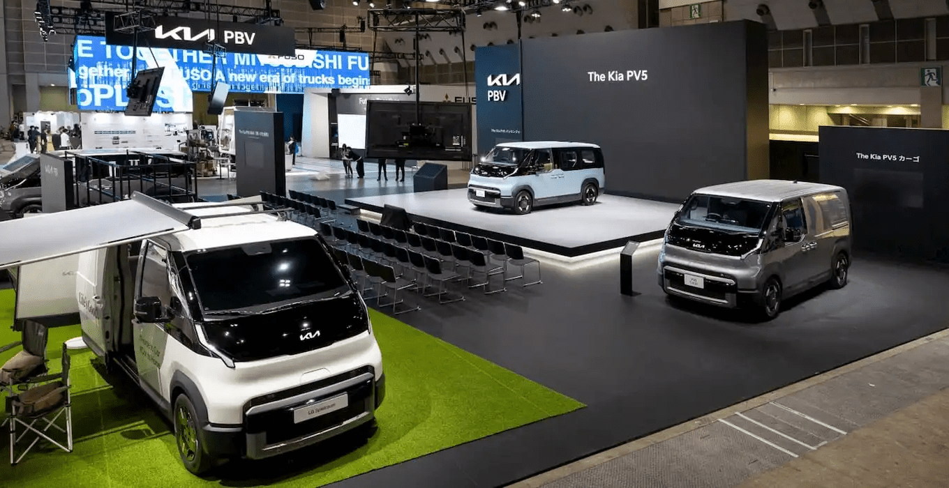 起亚电动厢式车 PV5